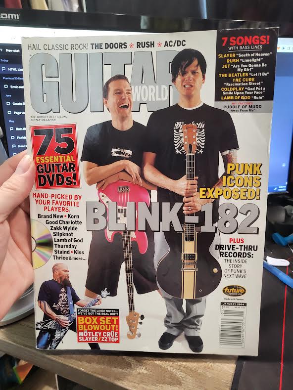 Guitar World Magazine - January 2004 - Blink-182 poster intact