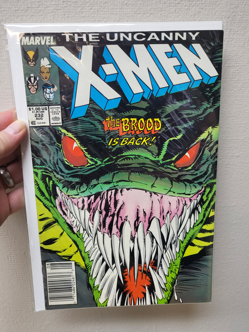 Uncanny X-Men #232 (1988) Newsstand Edition - BROOD Is back "Earthfall" comic