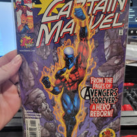 Captain Marvel #1 (2000 vol 3) "First Contact" Moondragon app Comicbook