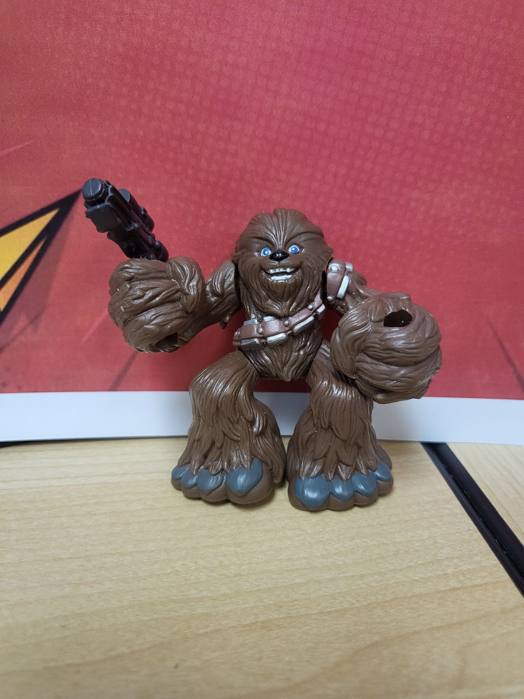 2001 Imaginext Star Wars Galactic Heroes Chewbacca with Blaster Action Figure