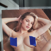 Sexy Busty Blonde Fully Spread Nude 5x7 Print in Hard Protective Case (P1)