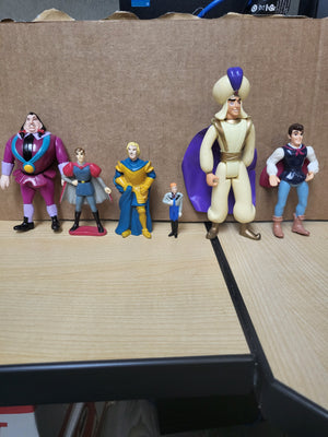 Walt Disney 6 Action Figure Toy Lot - Aladdin Pocahontas Sleeping Beauty & More