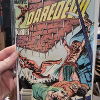 Daredevil #211 (1984) David Mazzucchelli Cover Newsstand Edition Kingpin VF