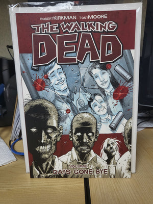 The Walking Dead Vol 1 Days Gone Bye TPB (2004) Kirkman Issues #1-6 Image Comics