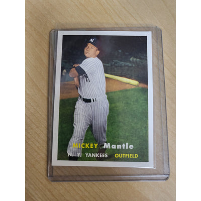 2011 Topps #95 Mickey Mantle Yankees Card - Near Mint Reprint Baseball MLB