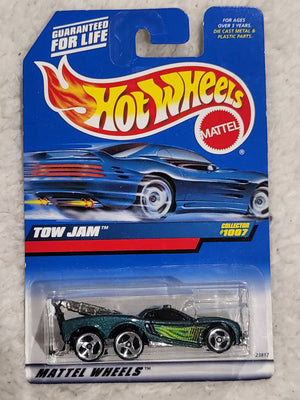 1998 Hot Wheels #1007 Tow Jam Mainline Green with Green Trim Tow Truck NEW