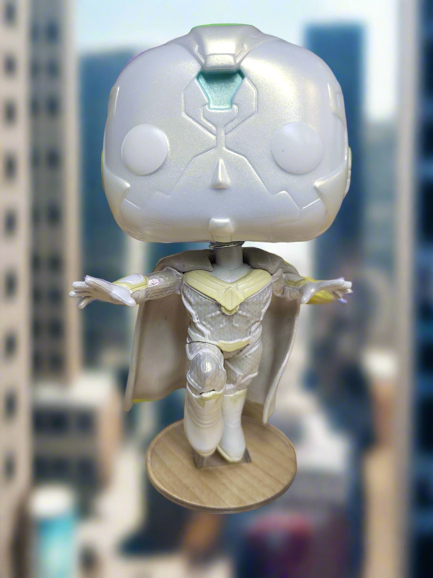 2021 Funko Wandavision #824 Glow In The Dark White Vision Bobblehead Marvel Figure