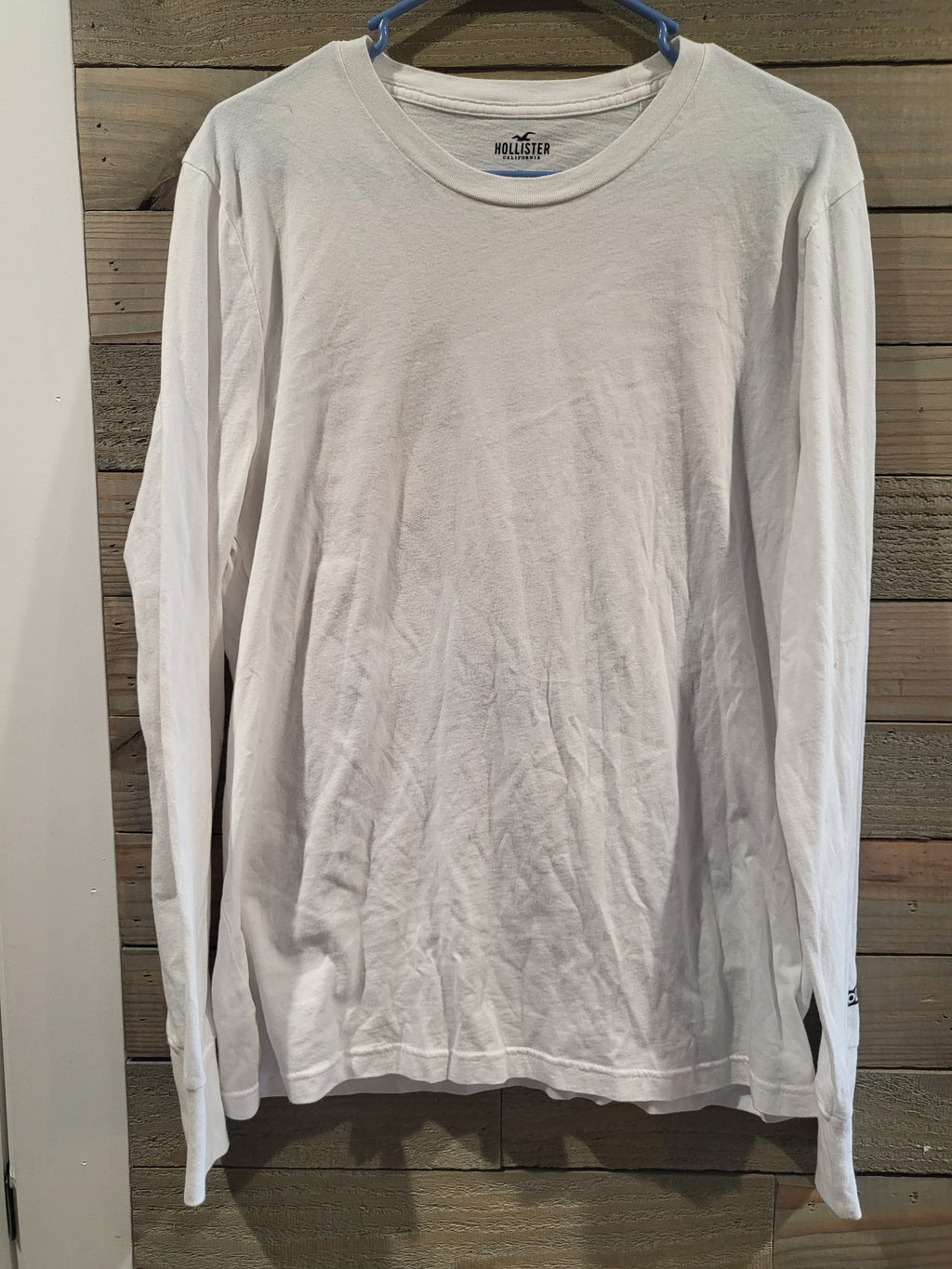 Hollister California Medium White Long Sleeves Shirt Surf Design