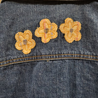 Vintage Fashion Classics Denim Embroidered Yellow Sun Flowers Large Zipper Jacket