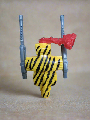 1991 Kenner Batman returns Penguin Commandos Mind Control Backpack Accessory Part