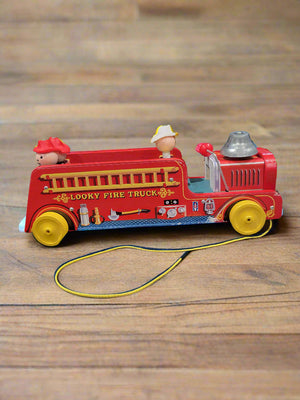 2004 Fisher Price Looky Fire Truck Town Parade Wooden Pull Toy With Bell