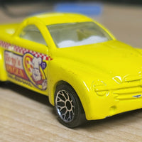 2001 Matchbox Chevrolet SSR Tony's Pizza Yellow Die-Cast Hero City Delivery Car W/Case
