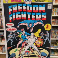 Freedom Fighters #1 (1976) Uncle Sam DC Comics Ernie Chan Cover Bi-Centennial VF