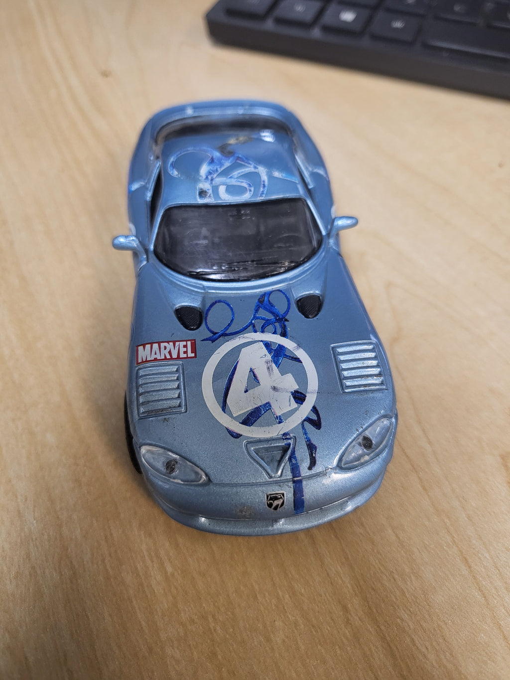 2005 Maisto Marvel Heroes Fantastic Four Mr. Fantastic Dodge Viper VTS Die-Cast Car