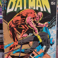 Batman #224 (Aug 1970) Neal Adams/Dick Giordano Cover - Vs. Mordoch GOOD