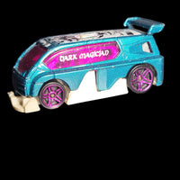 2001 Hot Wheels Yu-Gi-Oh Hyperliner Dark Magican 35th Annivesary Die-Cast PopTop