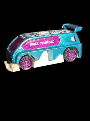 2001 Hot Wheels Yu-Gi-Oh Hyperliner Dark Magican 35th Annivesary Die-Cast PopTop