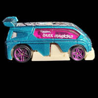 2001 Hot Wheels Yu-Gi-Oh Hyperliner Dark Magican 35th Annivesary Die-Cast PopTop