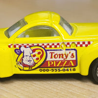 2001 Matchbox Chevrolet SSR Tony's Pizza Yellow Die-Cast Hero City Delivery Car W/Case