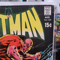 Batman #224 (Aug 1970) Neal Adams/Dick Giordano Cover - Vs. Mordoch GOOD