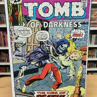 Tomb Of Darkness #20 (1976) Skeleton Kiss Cover Stan Lee Script FINE Bronze Horror