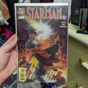 Starman vol. 2 #1 Comicbook (1994) DC Comics - 1st Jack Knight as Starman