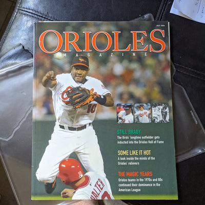 Orioles Magazine July 2004 with 2 ticket stubs & scorecard