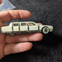 1990 Hot Wheels Low Riders #112 Limozeen Limo White Die-Cast Car - See Pics