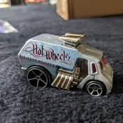 2004 Hot Wheels Cool One Delivery Truck Silver Die-Cast Van Car