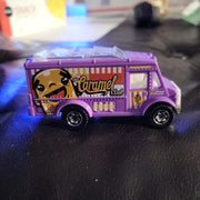 2013 Matchbox Caramel Club Food Truck Die-Cast
