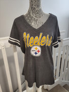 NFL Team Apparel Pittsburgh Steelers XL Women's V-Neck Gray T-Shirt