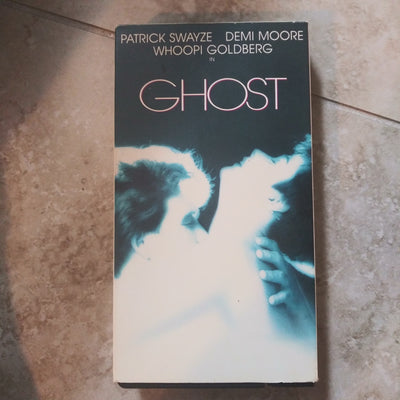 Ghost - Patrick Swayze Demi Moore VHS Tape Paramount