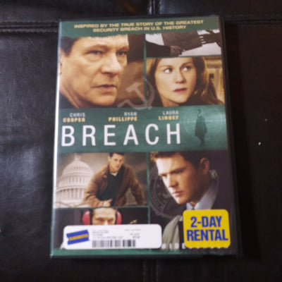Breach Widescreen DVD - Chris Cooper - Ryan Phillippe - Laura Linney Blockbuster Rental