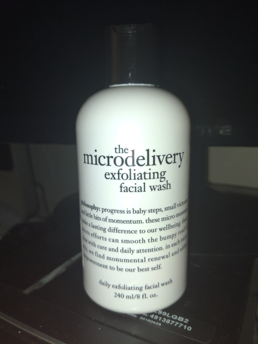 Philosophy Microdelivery Exfoliating Facial Wash 8oz Factory Sealed Under Cap