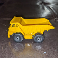 Maisto City Construction Yellow Dump Truck Die-Cast