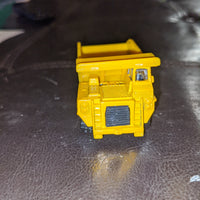 Maisto City Construction Yellow Dump Truck Die-Cast