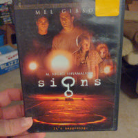 Signs DVD with Insert Booklet - M. Night Shyamalan - Mel Gibson