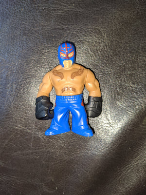 2010 WWE Rumblers Rampage Blue Super Jump Rey Mysterio Wrestling Figure