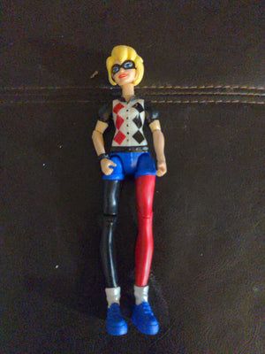 DC Superhero Girls 6" Harley Quinn Action Figure - Broken Pigtails