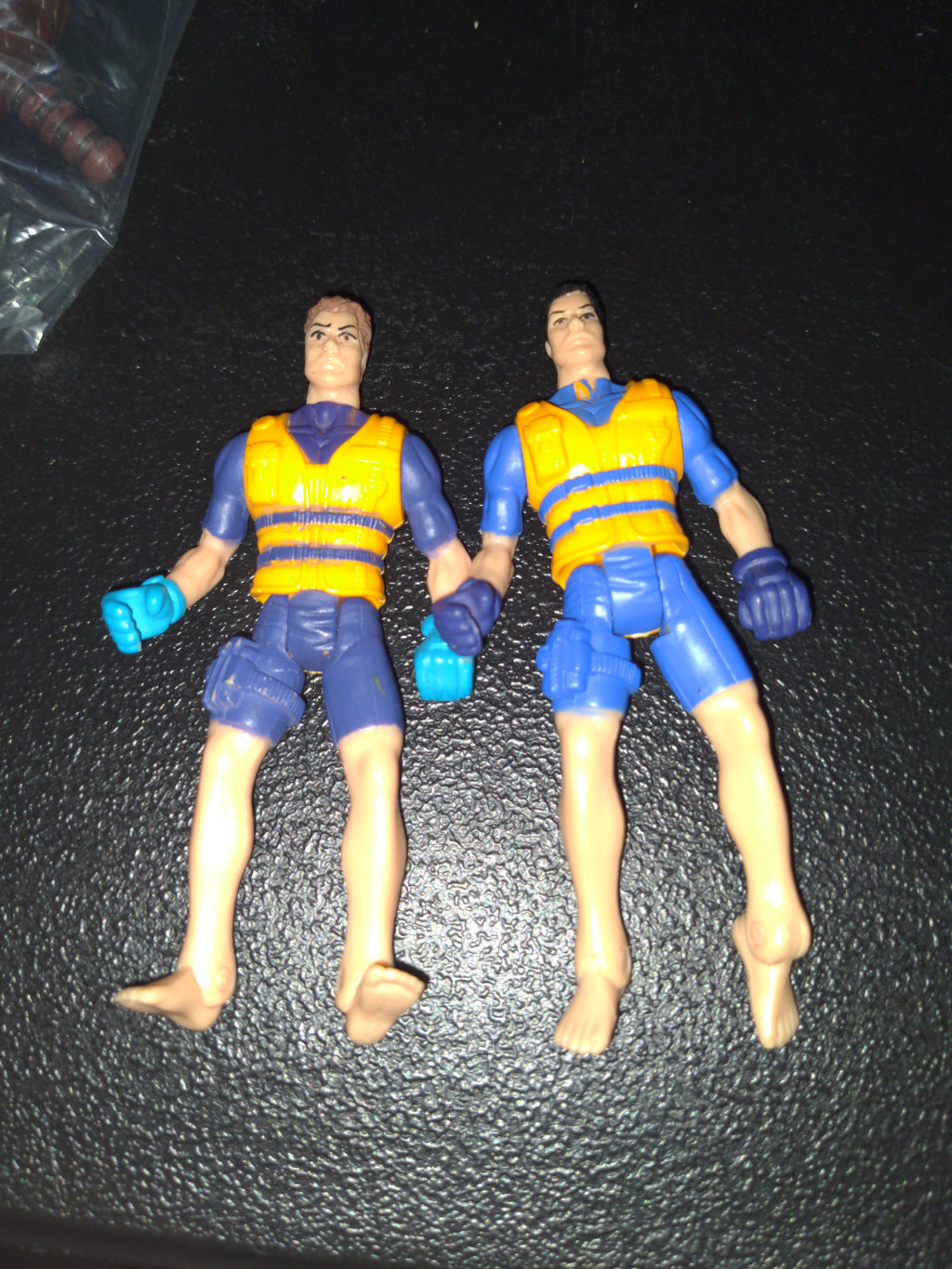 Animal Planet Pair of Deep Sea Divers Action Figures