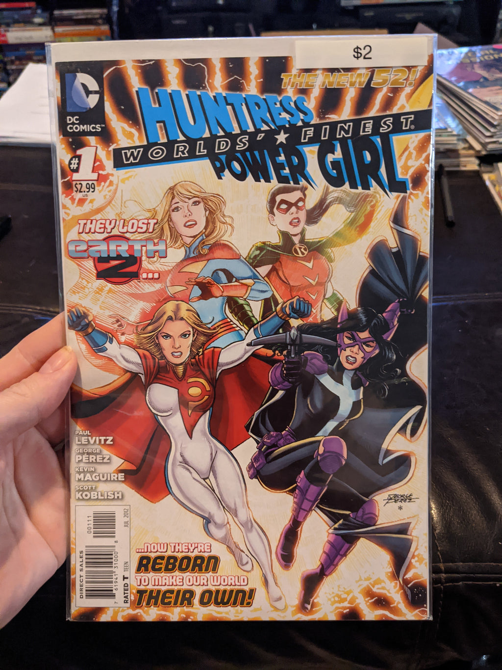 Worlds' Finest vol 3 #1 Huntress & Powergirl of Earth 2 DC Comics NEW 52 (2012)